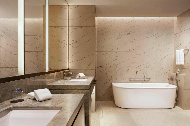 Deluxe Double Suite