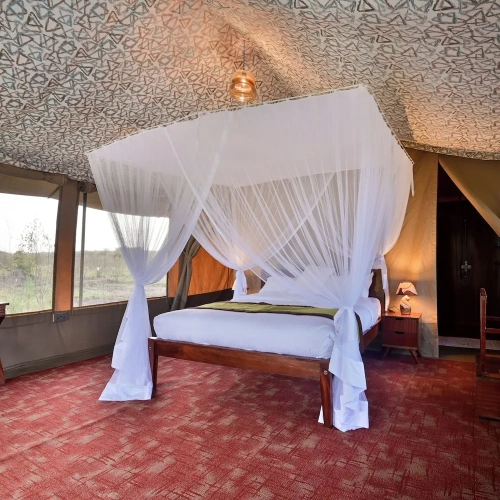 1 Bedroom Luxury Double room with river view