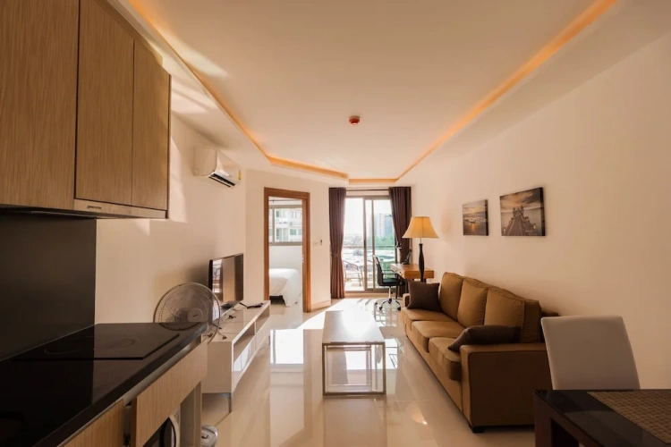 1 Bedroom Apartment