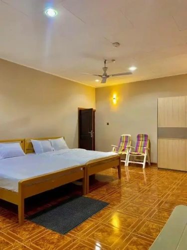 Deluxe Family room