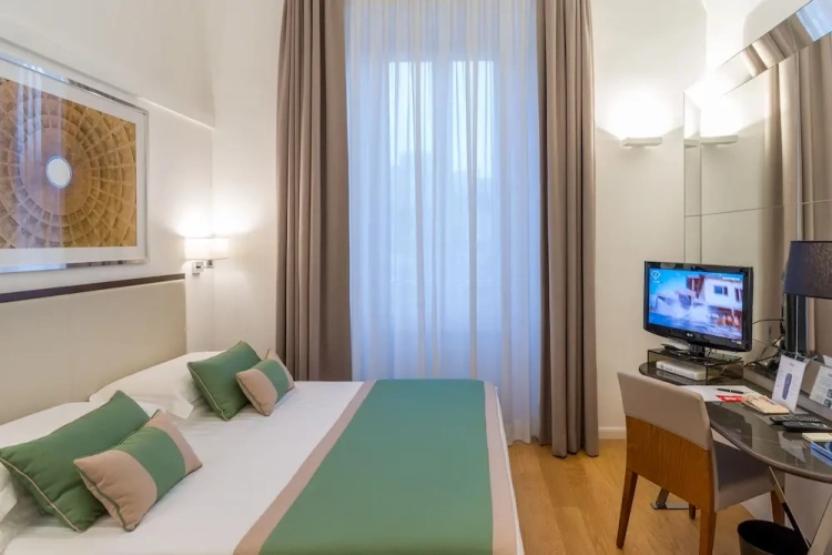 Deluxe Triple room