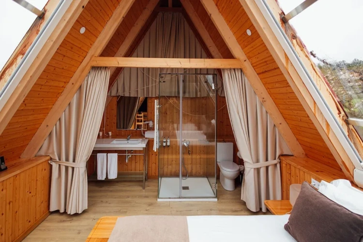 Standard Double room with balcony and with view