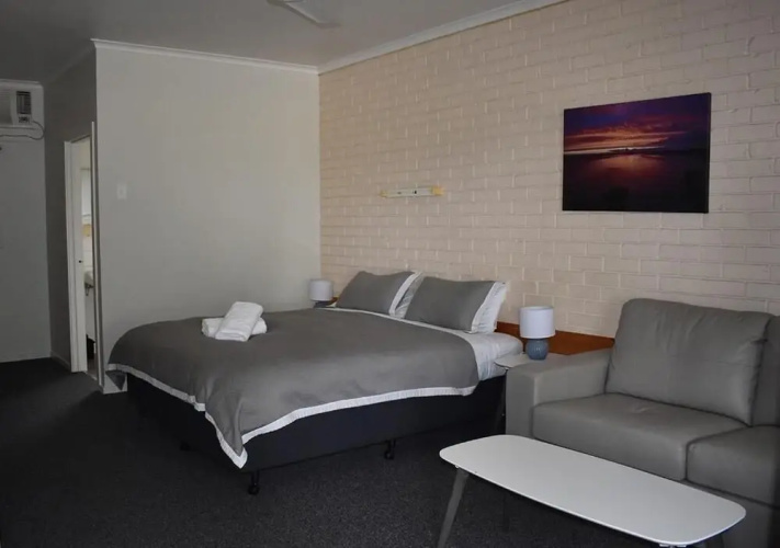 Port Albert Motel