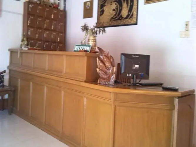 Lawkanat Hotel