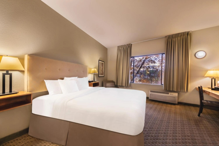 Gaia Hotel & Spa Redding, An Ascend Hotel Collection Member photo 7