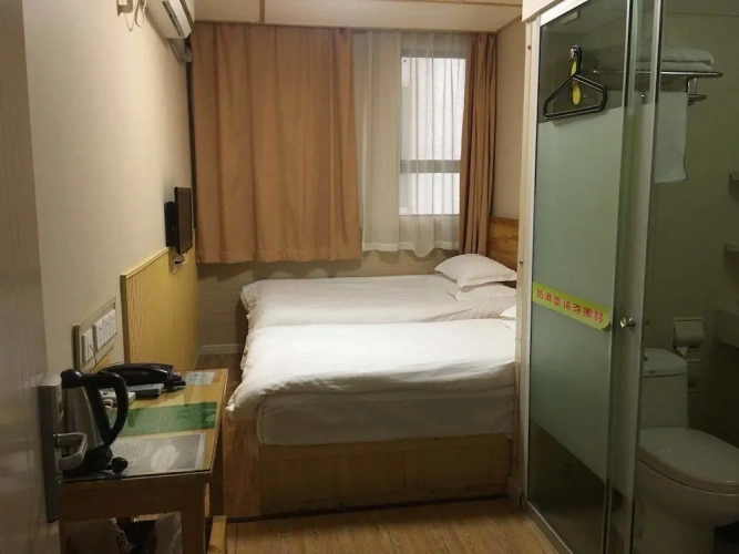 Economy Twin room