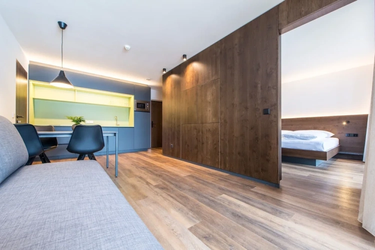 1 Bedroom Luxury Penthouse room with mountain view