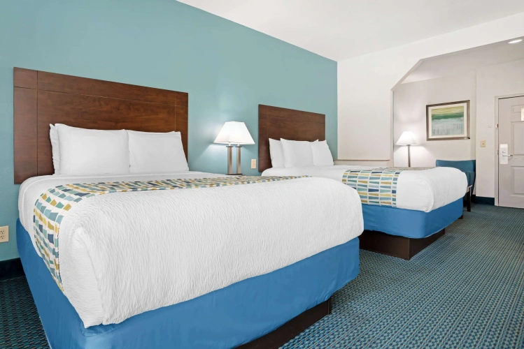 Quadruple Suite