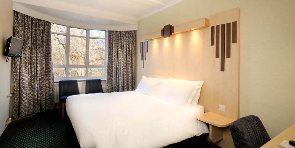 Tavistock Hotel photo 6