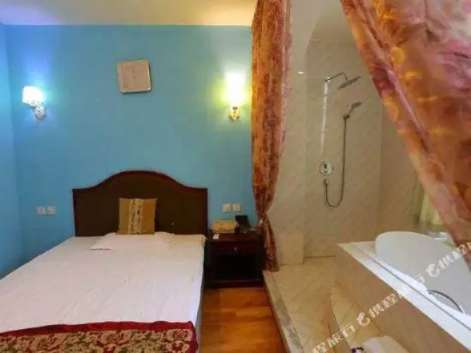 Yijia Tianxia Hotel