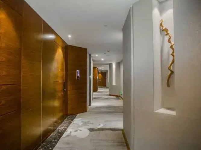 Dingzun Business Hotel