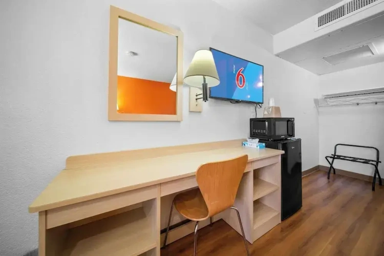 Standard Double Suite