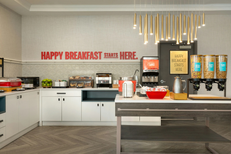 Hampton Inn by Hilton Napanee photo 12