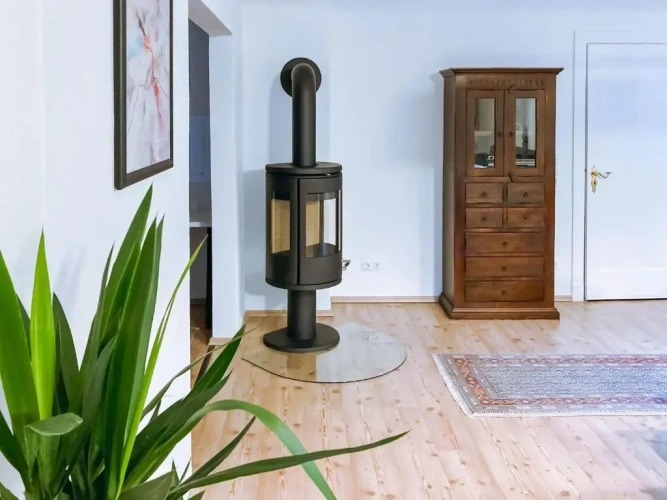 2 Bedrooms Cottage