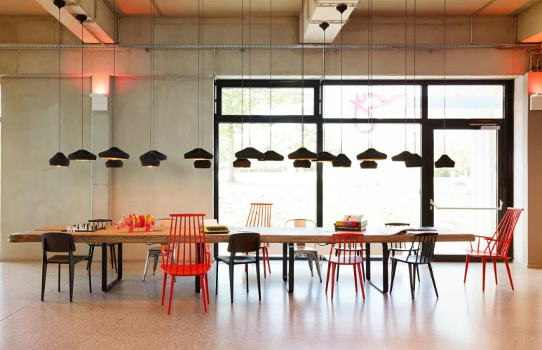 Moxy Vienna Airport photo 36