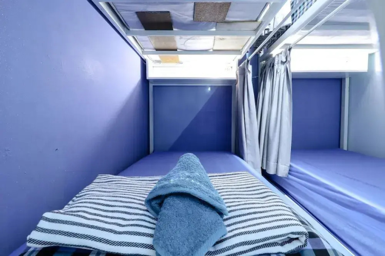 Alexiz Hostel