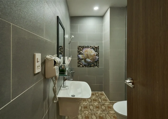 Standard Double room with city view