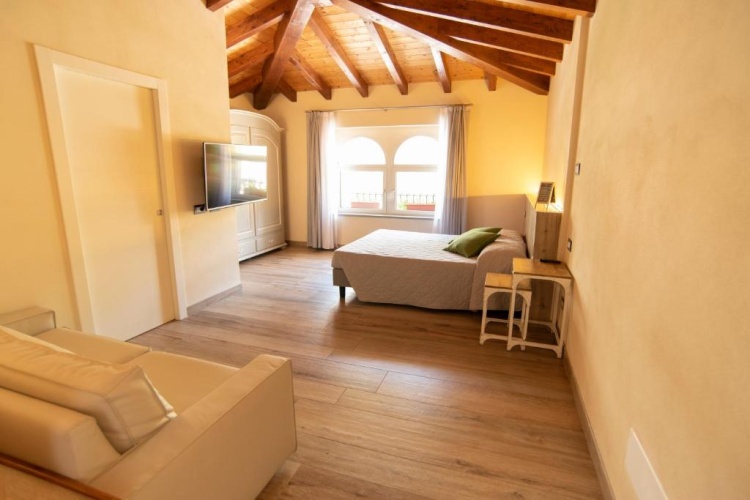Standard Double room with mountain view