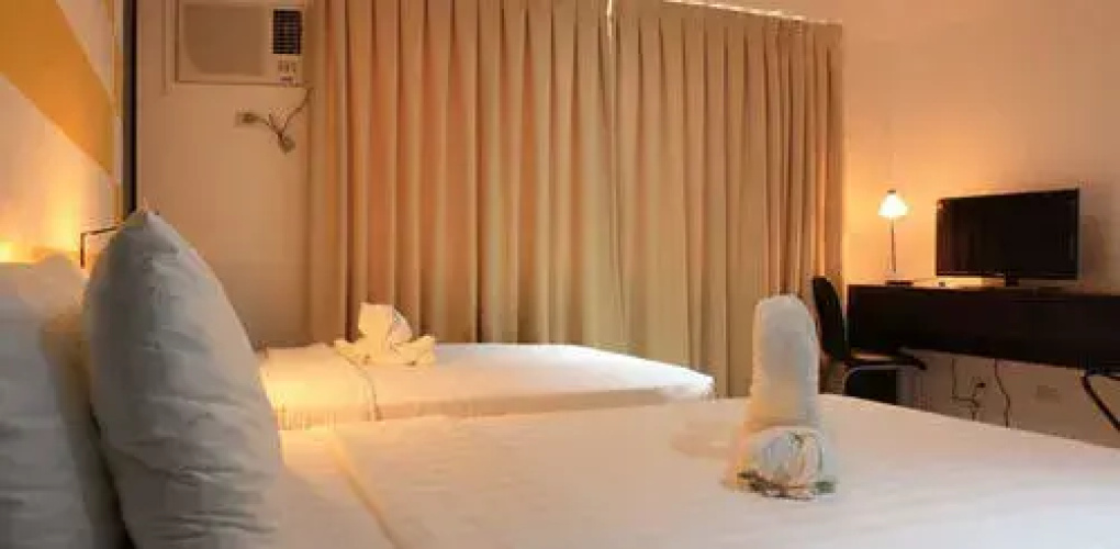 Cityscape Hotel