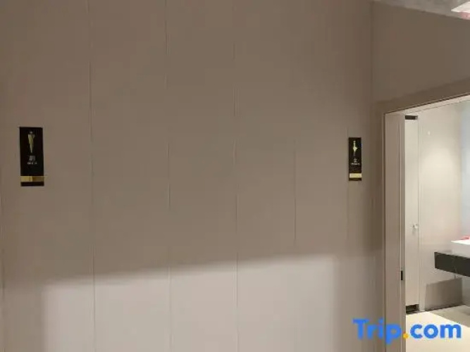 Praise Hotel