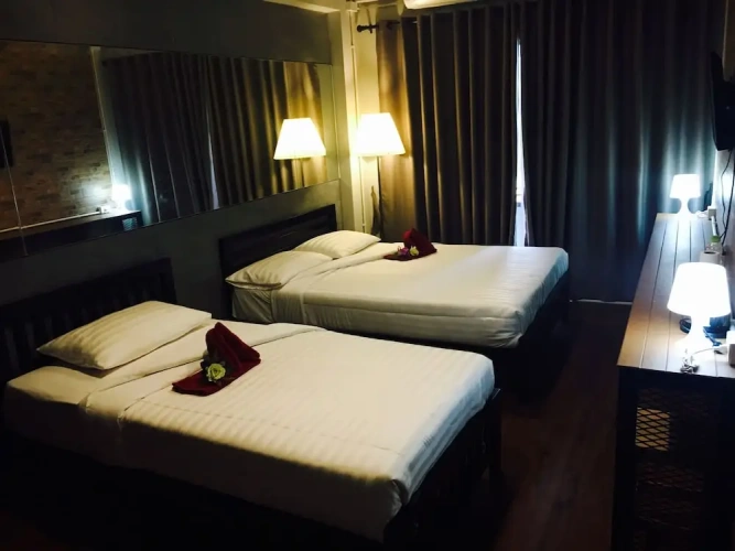 Standard Triple room with balcony