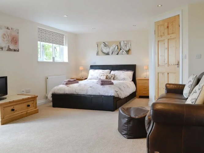 East Hillerton House