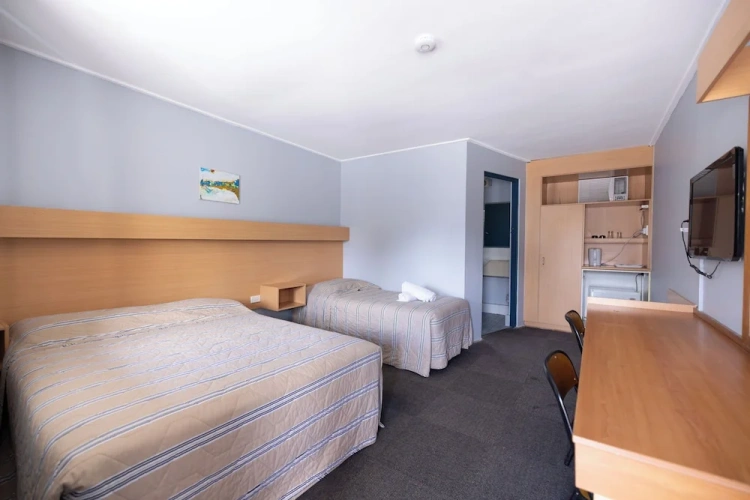 1 Bedroom Standard Twin Suite