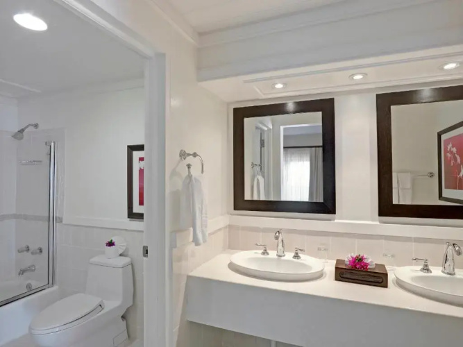 Crystal Cove, A Tribute Portfolio All-Inclusive Resort