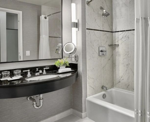 Skyline Double Suite