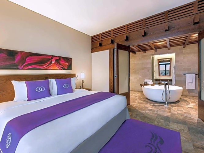 Prestige Double Club Suite with sea view
