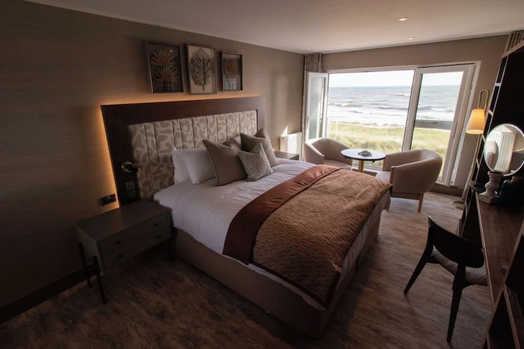 Premium room