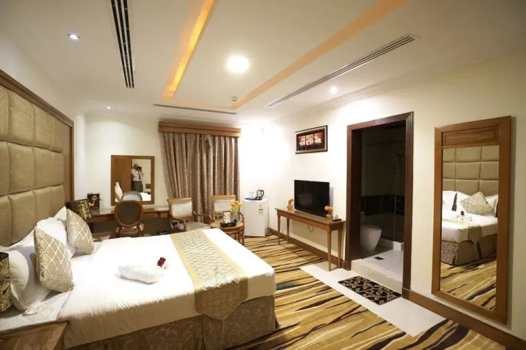 Almasem Luxury Hotel suite 6