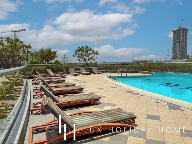 LUX The Ultimate Lake View Residence