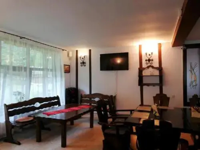 Casa cu flori