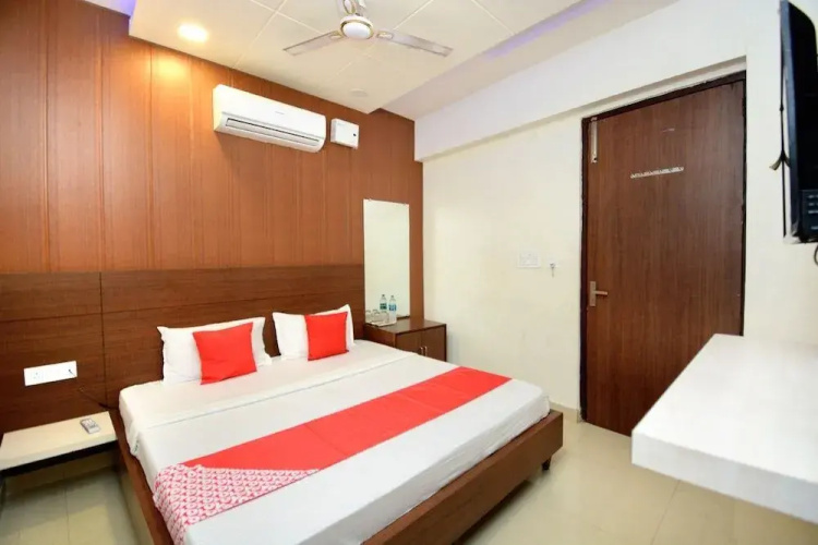 Hotel Avtar Residency By OYO Rooms