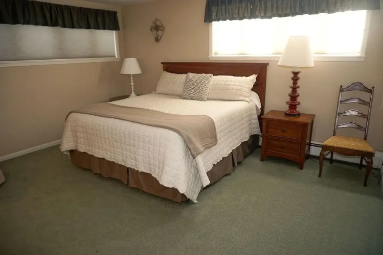 992 Ptarmigan Rd 6 Bedroom Home