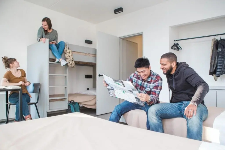 Antwerp Central Youth Hostel