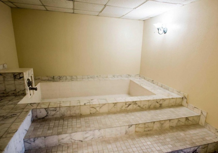 Clarion Inn & Suites Miami International Airport photo 10