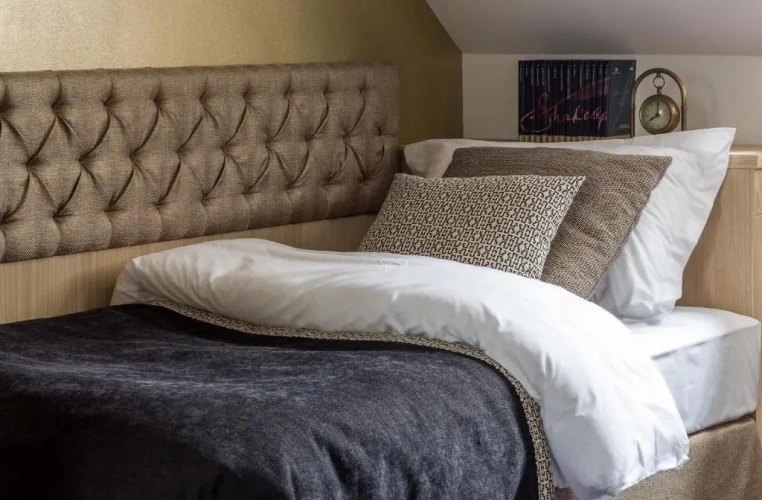 Classic Twin room