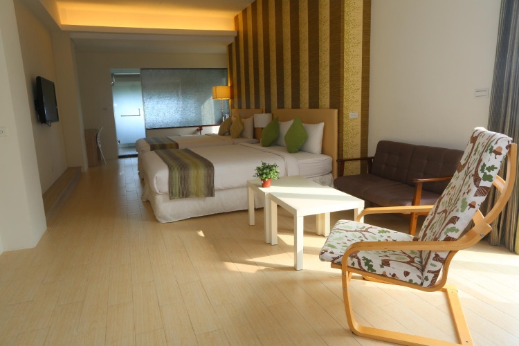 Superior Family room