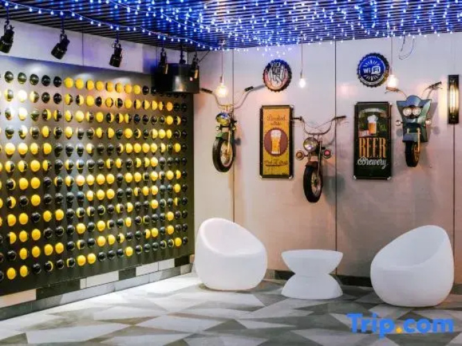 Neo Paly Hotel
