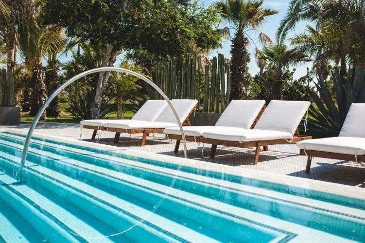 Acre Hotel