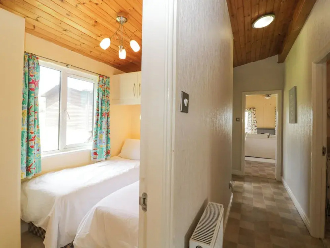 Lodge 16