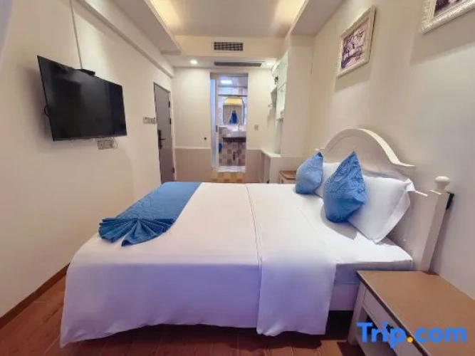 6 Bedrooms Grand Suite with sea view