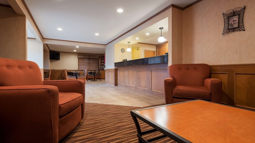 SureStay Plus Hotel By Best Western Salmon Arm photo 10