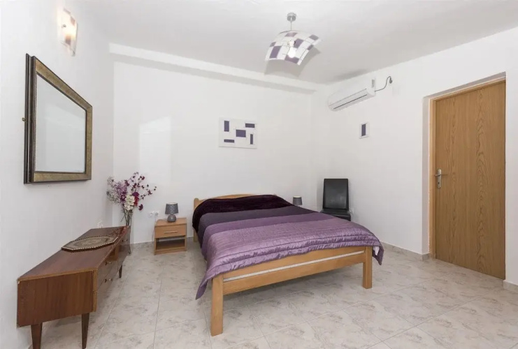 Bungalow Small House