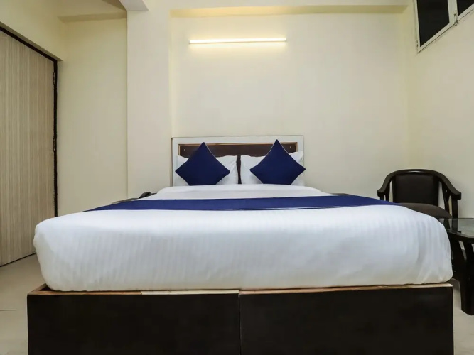 SilverKey Executive Stays 27892 Shanti Complex