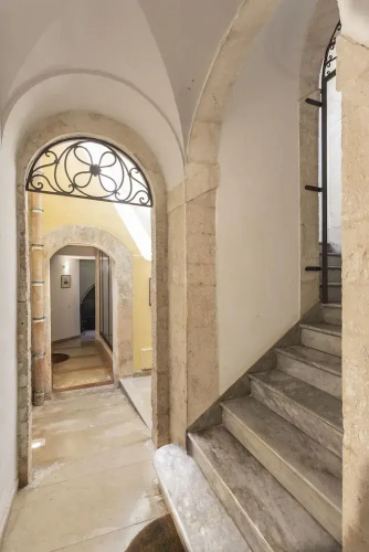 Salomone Apartment 3
