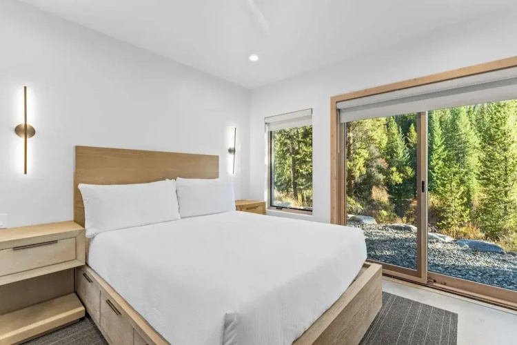 Ina's Way Townhomes, Unit C