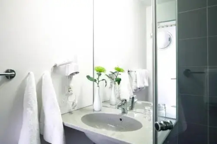 Hotel Rotes Haus, Bild 8